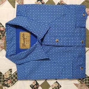 Western style casual shirt